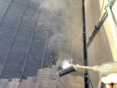 お屋根の塗装の様子①　|外壁塗装/屋根塗装/雨漏り専門店　福岡市　スターペイント　20190211