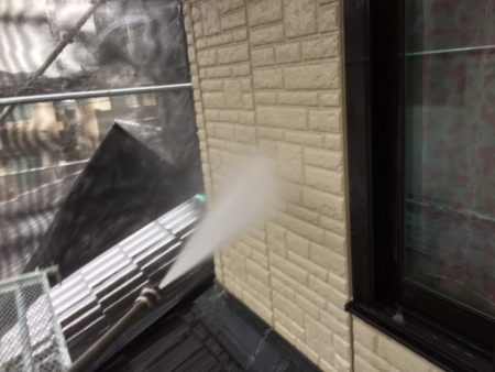 塗装に入る準備　外壁塗装/屋根塗装/雨漏り専門店　福岡市　スターペイント　20190318