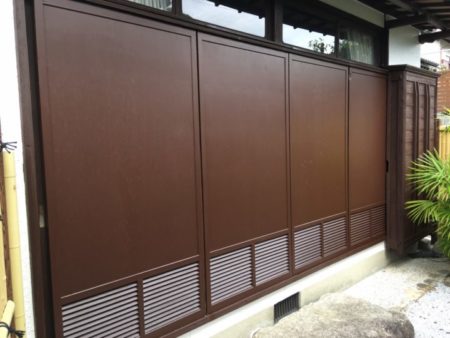 太宰府市　匿名様邸　雨戸補修・塗装　20181117