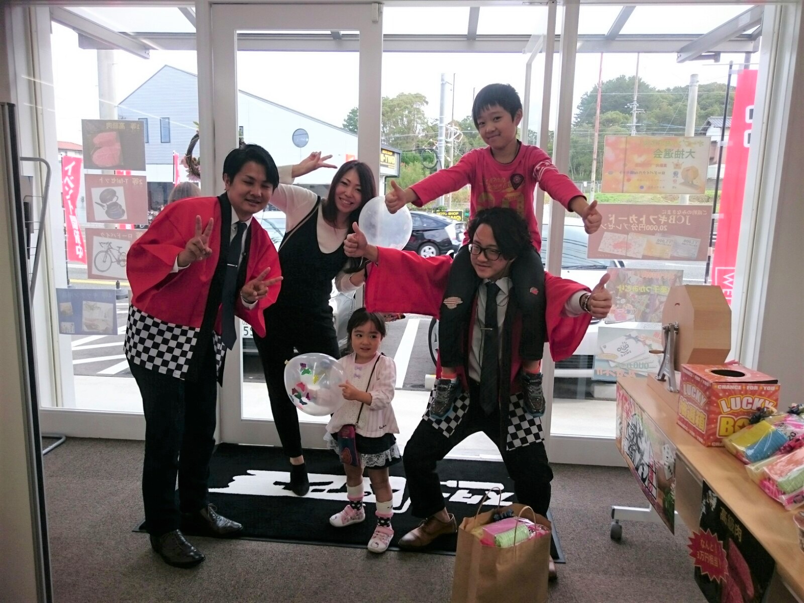 3連休！最終日！スターペイントオープン1年祭！　外壁塗装　屋根塗装　防水工事　専門店　20191104