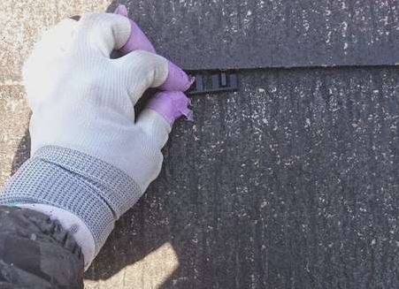 タスペーサーとは？~スレート屋根塗装で重要な役割~