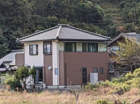 西予市　Ｍ.Ｍ様邸　外壁塗装/屋根塗装　2022/12/6