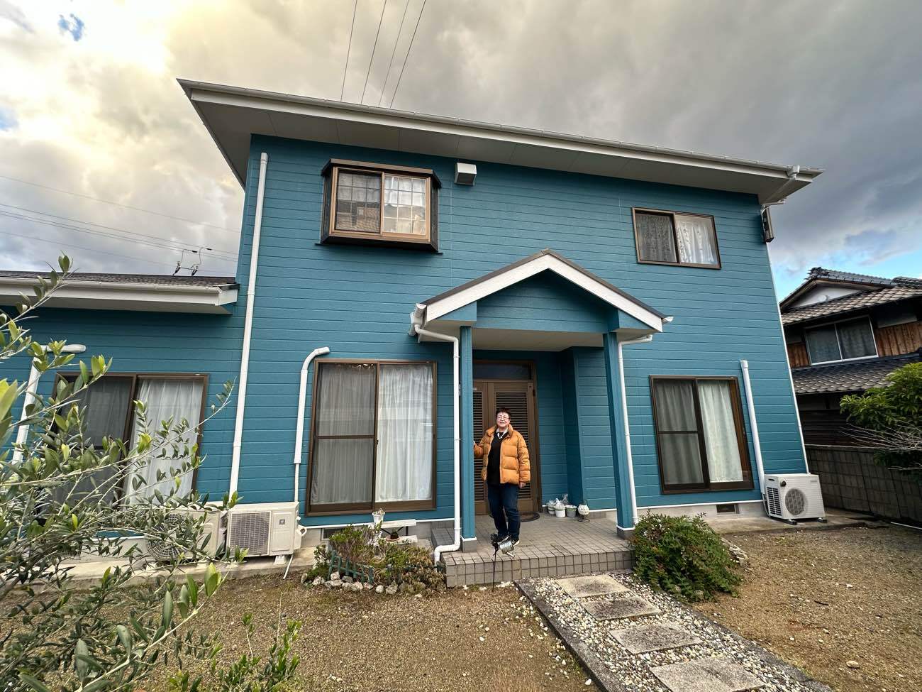 西条市　村上様邸　外壁塗装　屋根塗装　2024/12/6