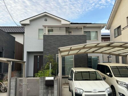 【松山市×外壁屋根塗装工事】深碧×深碧雅で新築級に蘇る！下地から丁寧に仕上げた高耐久塗装リフォーム