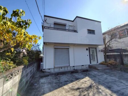 🤩 【神奈川県厚木市・外壁塗装】築年を感じさせない！明るい白で生まれ変わったALC外壁塗装事例 🤩
