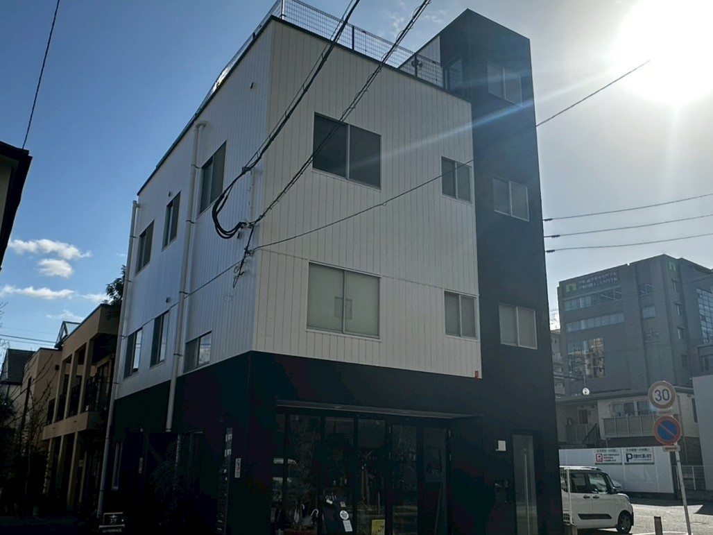 福岡市中央区┃変わらない美しさ。こだわり抜いた「白と黒」のコントラストが蘇る